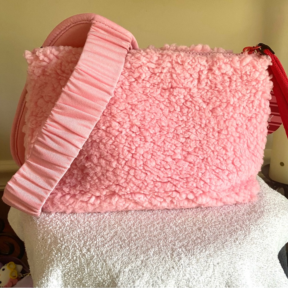 Victoria's Secret PINK "Warm & Cozy" gift set with a fleece bag, and eye mask. - Picture 9 of 11